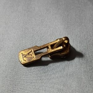 Replacement Zipper For Louis Vuitton Keepall Duffle Bag.